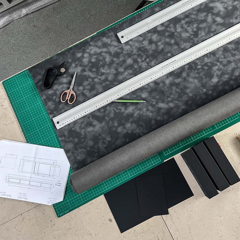 egyedi díszdoboz készítés eszközei